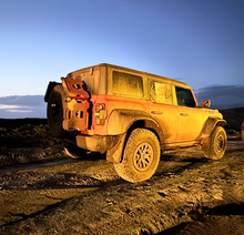 Load image into Gallery viewer, Hammer Built Bronco HD Tailgate Reinforcement System (Bronco Raptor Hinges Only)