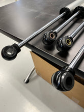 Load image into Gallery viewer, OPEN BOX - CARLI Ford SPEC 2.0" IFP 05-24 FORD F250/350 4X4 CARLI-SPEC 2.0" IFP 2.5" LIFT SHOCK PKG, FSP