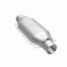 Load image into Gallery viewer, MagnaFlow Universal Catalytic Converter 2.5inch T2 Rear