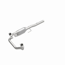 Load image into Gallery viewer, MagnaFlow Direct Fit Catalytic Converter 96-99 Ram 1500/2500/3500