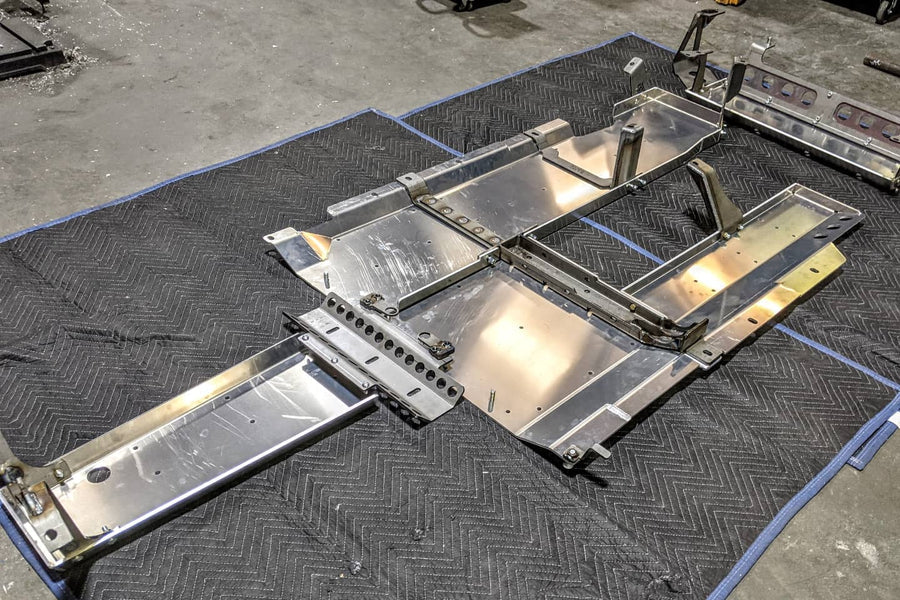 NEXT VENTURE MOTORSPORTS JLU ALUMINUM BELLY SKIDS - 392 HEMI CAST BARE