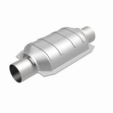 Load image into Gallery viewer, MagnaFlow Universal Catalytic Converter 2.5inch OBDII Rear