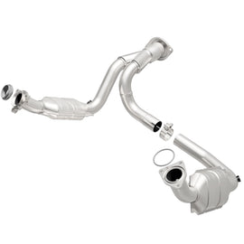 MagnaFlow Direct Fit Catalytic Converter 07-08 Escalade 6.2 Driver Side OEM